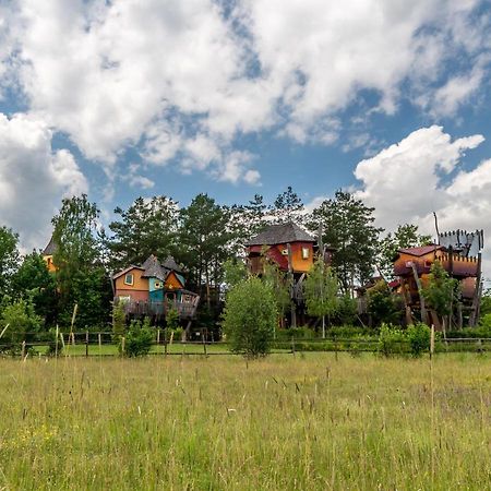 Baumhaushotel OaseWeil Weil im Schonbuch Exterior foto